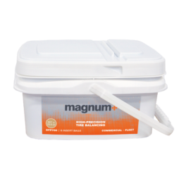 MAGNUM + Plastic bak met 6 zakjes (667g)