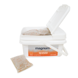 MAGNUM + Plastic bak met 24 zakjes (185g)
